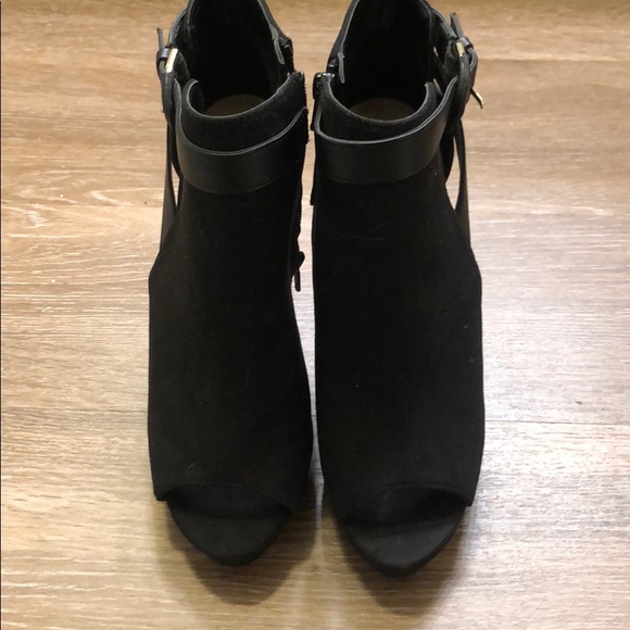 Peep toe booties - Picture 2 of 6